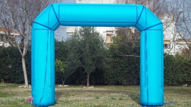diametro arco gonfiabile m. 0.95 luce base m. 3,50 altezza m. 3,1