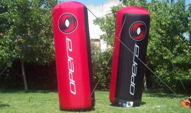 diametro totem gonfiabile m. 1,43 altezza m. 4,00