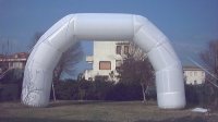 diametro arco gonfiabile m. 1,91 luce base m. 6,85 altezza m. 4,85 