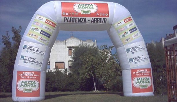 diametro arco gonfiabile m. 1,91 luce base m. 4,65 altezza m. 4,15 