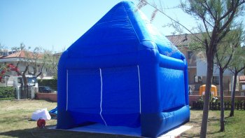 casetta stand gonfiabile 4x4